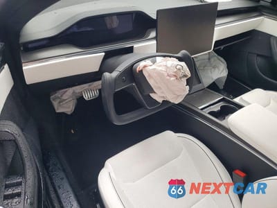 Zdjęcie 8 z 12 samochodu: 2021 TESLA MODEL S VIN:5YJSA1E65MF451134 - miniatura