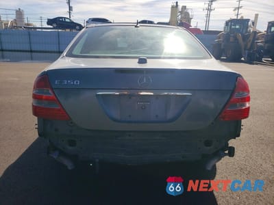 Zdjęcie 6 z 11 samochodu: 2006 MERCEDES-BENZ E 350 VIN:WDBUF56J26A829019 - miniatura