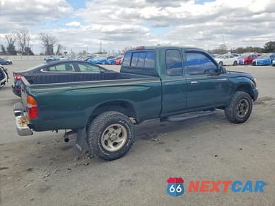 Trzecie zdjęcie samochodu z tyłu: 2000 TOYOTA TACOMA XTRACAB VIN:4TAWM72N3YZ594649 - miniatura