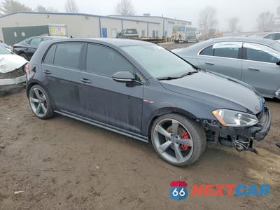 Czwarte zdjęcie samochodu z boku: 2015 VOLKSWAGEN GTI VIN:3VW5T7AU7FM099295 - miniatura