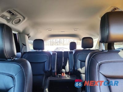 Zdjęcie 10 z 12 samochodu: 2021 FORD EXPLORER XLT VIN:1FMSK8DH6MGA36186 - miniatura