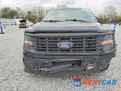 Piąte zdjęcie samochodu w środku: 2024 FORD F150 XL VIN:1FTMF1L59RKD74587 - miniatura