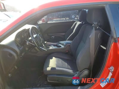 Zdjęcie 7 z 13 samochodu: 2015 DODGE CHALLENGER SXT VIN:2C3CDZAG5FH923942 - miniatura