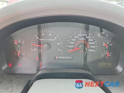 Zdjęcie 9 z 11 samochodu: 2005 FORD F150 VIN:1FTPX14515FB58941 - miniatura