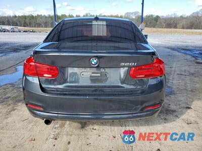 Zdjęcie 6 z 12 samochodu: 2018 BMW 320 I VIN:WBA8E1G51JNU91322 - miniatura