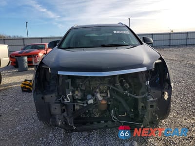 Piąte zdjęcie samochodu w środku: 2016 CADILLAC SRX PERFORMANCE COLLECTION VIN:3GYFNCE35GS584232 - miniatura