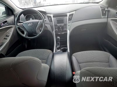 Zdjęcie 8 z 12 samochodu: 2014 HYUNDAI SONATA GLS VIN:5NPEB4AC0EH940096 - miniatura