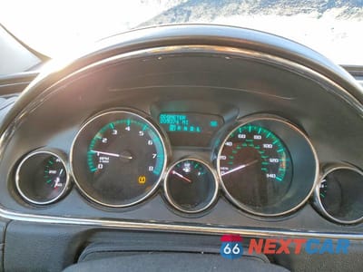 Zdjęcie 9 z 11 samochodu: 2015 BUICK ENCLAVE VIN:5GAKVBKD4FJ257379 - miniatura