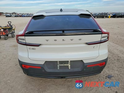 Zdjęcie 6 z 11 samochodu: 2023 VOLVO C40 RECHARGE ULTIMATE VIN:YV4ED3GM4P2048133 - miniatura