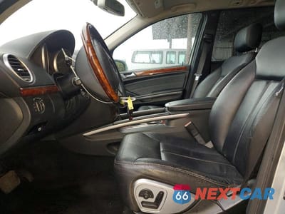 Zdjęcie 7 z 14 samochodu: 2008 MERCEDES-BENZ GL 450 4MATIC VIN:4JGBF71E98A328335 - miniatura