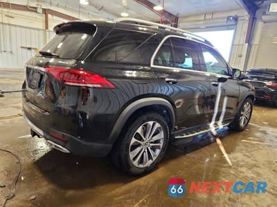 Trzecie zdjęcie samochodu z tyłu: 2021 MERCEDES-BENZ GLE 350 4MATIC VIN:4JGFB4KE5MA326523 - miniatura