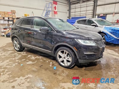 Czwarte zdjęcie samochodu z boku: 2017 LINCOLN MKC RESERVE VIN:5LMTJ3DH2HUL44227 - miniatura