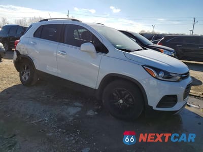 Czwarte zdjęcie samochodu z boku: 2019 CHEVROLET TRAX 1LT VIN:KL7CJLSB5KB750525 - miniatura