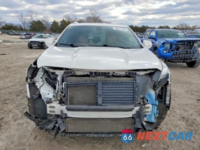 Piąte zdjęcie samochodu w środku: 2019 CADILLAC XT4 PREMIUM LUXURY VIN:1GYFZDR42KF113830 - miniatura