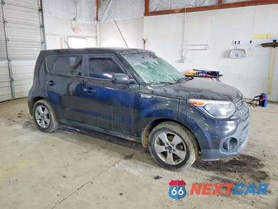 Czwarte zdjęcie samochodu z boku: 2018 KIA SOUL VIN:KNDJN2A27J7574833 - miniatura