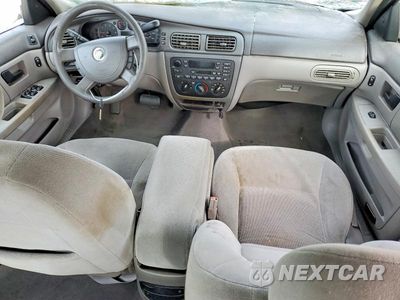 Zdjęcie 8 z 11 samochodu: 2005 MERCURY SABLE GS VIN:1MEFM50U85A600859 - miniatura