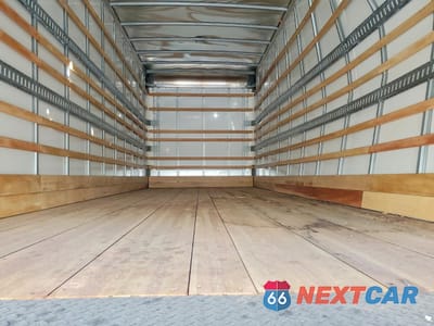 Zdjęcie 10 z 13 samochodu: 2025 INTERNATIONAL MV607 BOX TRUCK VIN:3HAEUMML7SL346912 - miniatura