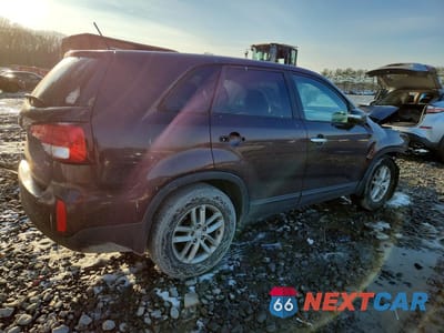 Trzecie zdjęcie samochodu z tyłu: 2014 KIA SORENTO LX VIN:5XYKT3A6XEG453239 - miniatura