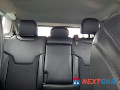Zdjęcie 10 z 14 samochodu: 2022 JEEP COMPASS LATITUDE VIN:3C4NJCBBXNT137069 - miniatura