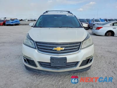 Piąte zdjęcie samochodu w środku: 2014 CHEVROLET TRAVERSE LT VIN:1GNKRHKD0EJ331733 - miniatura