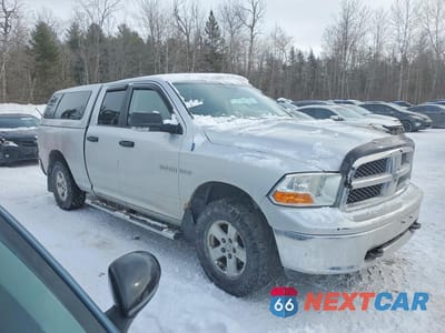 Czwarte zdjęcie samochodu z boku: 2009 DODGE RAM 1500 VIN:1D3HV18T29S822414 - miniatura