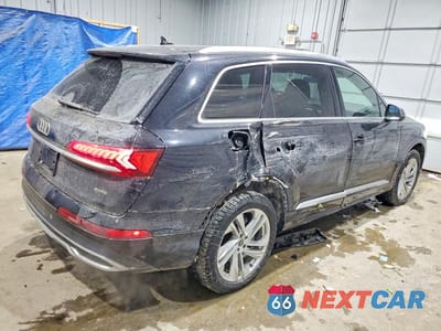 Trzecie zdjęcie samochodu z tyłu: 2021 AUDI Q7 PREMIUM PLUS VIN:WA1LXAF79MD014524 - miniatura