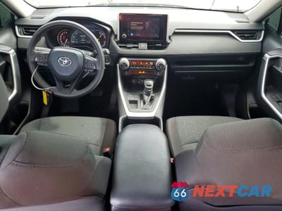 Zdjęcie 8 z 13 samochodu: 2024 TOYOTA RAV4 XLE VIN:2T3W1RFV2RW364735 - miniatura
