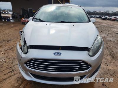 Piąte zdjęcie samochodu w środku: 2016 FORD FIESTA SE VIN:3FADP4BJ9GM194633 - miniatura