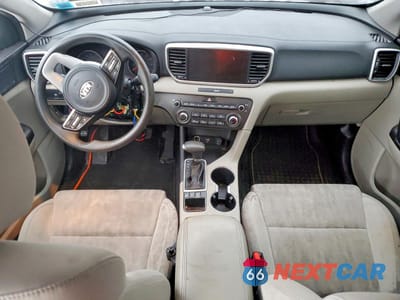 Zdjęcie 8 z 13 samochodu: 2020 KIA SPORTAGE LX VIN:KNDPMCAC5L7725358 - miniatura