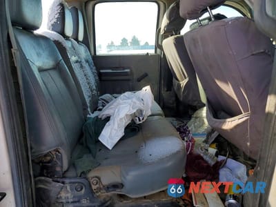 Zdjęcie 10 z 11 samochodu: 2013 FORD F250 SUPER DUTY VIN:1FT7W2B64DEA68546 - miniatura