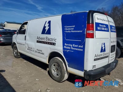 Drugie zdjęcie samochodu z przodu: 2020 GMC SAVANA 2500 CARGO UTILITY / SERVICE VAN VIN:1GTW7AFGXL1149515 - miniatura