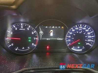 Zdjęcie 9 z 12 samochodu: 2016 KIA RONDO VIN:KNAHU8A35G7134273 - miniatura