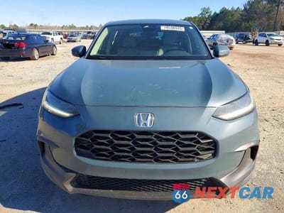 Piąte zdjęcie samochodu w środku: 2025 HONDA HR-V LX VIN:3CZRZ1H30SM757525 - miniatura