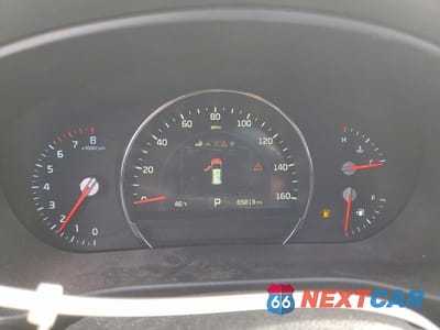 Zdjęcie 9 z 13 samochodu: 2017 KIA SORENTO VIN:5XYPH4A58HG232277 - miniatura
