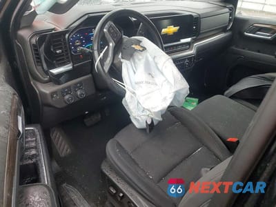 Zdjęcie 8 z 11 samochodu: 2023 CHEVROLET SILVERADO K1500 LT-L VIN:3GCPDKEK2PG169404 - miniatura