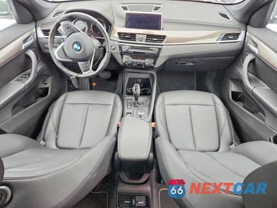 Zdjęcie 8 z 12 samochodu: 2020 BMW X1 XDRIVE28I VIN:WBXJG9C00L5N99220 - miniatura