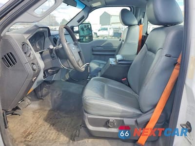 Zdjęcie 7 z 13 samochodu: 2013 FORD F250 SUPER DUTY VIN:1FTBF2A68DEB81802 - miniatura