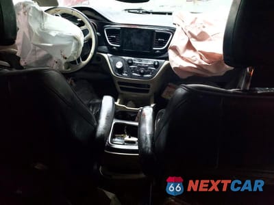 Zdjęcie 8 z 13 samochodu: 2020 CHRYSLER PACIFICA LIMITED VIN:2C4RC1GGXLR284366 - miniatura