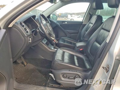 Zdjęcie 7 z 13 samochodu: 2011 VOLKSWAGEN TIGUAN S VIN:WVGBV7AX0BW538451 - miniatura