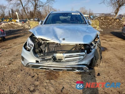 Piąte zdjęcie samochodu w środku: 2022 MERCEDES-BENZ GLC 300 VIN:W1N0G8DB0NG061989 - miniatura