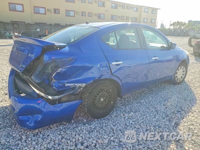Trzecie zdjęcie samochodu z tyłu: 2015 NISSAN VERSA 1.6 SV VIN:3N1CN7AP7FL868420 - miniatura