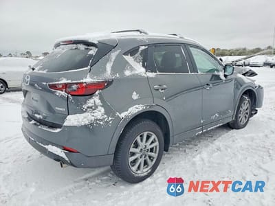 Trzecie zdjęcie samochodu z tyłu: 2025 MAZDA CX-5 PREFERRED VIN:JM3KFBCL8S0664310 - miniatura
