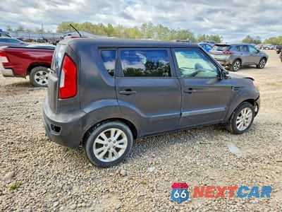 Trzecie zdjęcie samochodu z tyłu: 2012 KIA SOUL + VIN:KNDJT2A68C7355049 - miniatura
