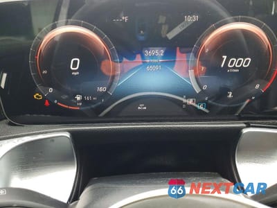 Zdjęcie 9 z 13 samochodu: 2020 MERCEDES-BENZ GLB 250 VIN:W1N4M4GB3LW039857 - miniatura