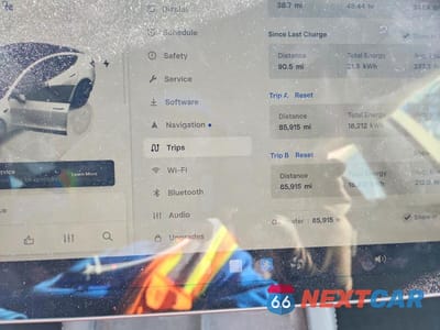 Zdjęcie 9 z 11 samochodu: 2022 TESLA MODEL 3 VIN:5YJ3E1EA9NF315166 - miniatura