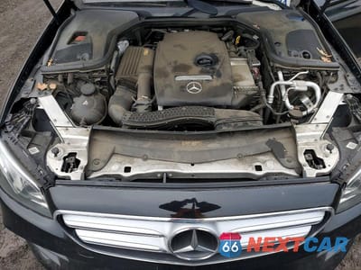 Zdjęcie 11 z 11 samochodu: 2017 MERCEDES-BENZ E 300 4MATIC VIN:WDDZF4KB2HA026106 - miniatura