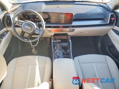 Zdjęcie 8 z 13 samochodu: 2024 KIA SORENTO S VIN:5XYRL4JC4RG302588 - miniatura