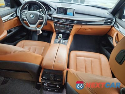 Zdjęcie 8 z 12 samochodu: 2017 BMW X6 SDRIVE35I VIN:5UXKU0C35H0G69378 - miniatura