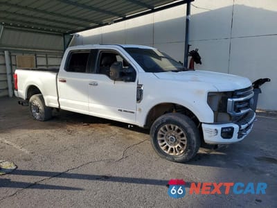 Czwarte zdjęcie samochodu z boku: 2021 FORD F250 SUPER DUTY VIN:1FT7W2BT7MEE17382 - miniatura