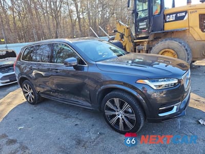 Czwarte zdjęcie samochodu z boku: 2024 VOLVO XC90 PLUS VIN:YV4H60CE5R1228198 - miniatura